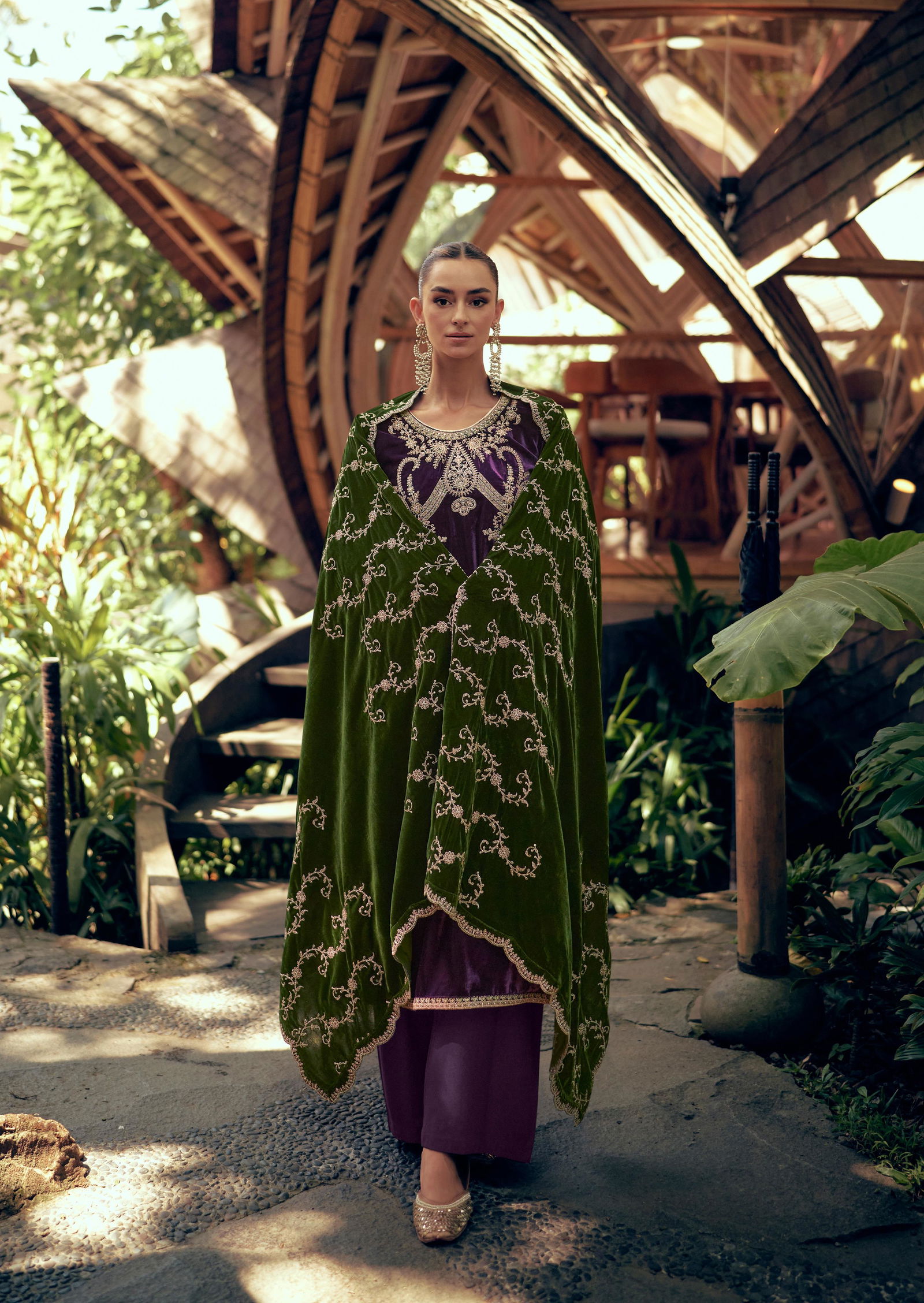 Mumtaz Rang E Makhmali Velvet Embroidery Salwar Kameez

